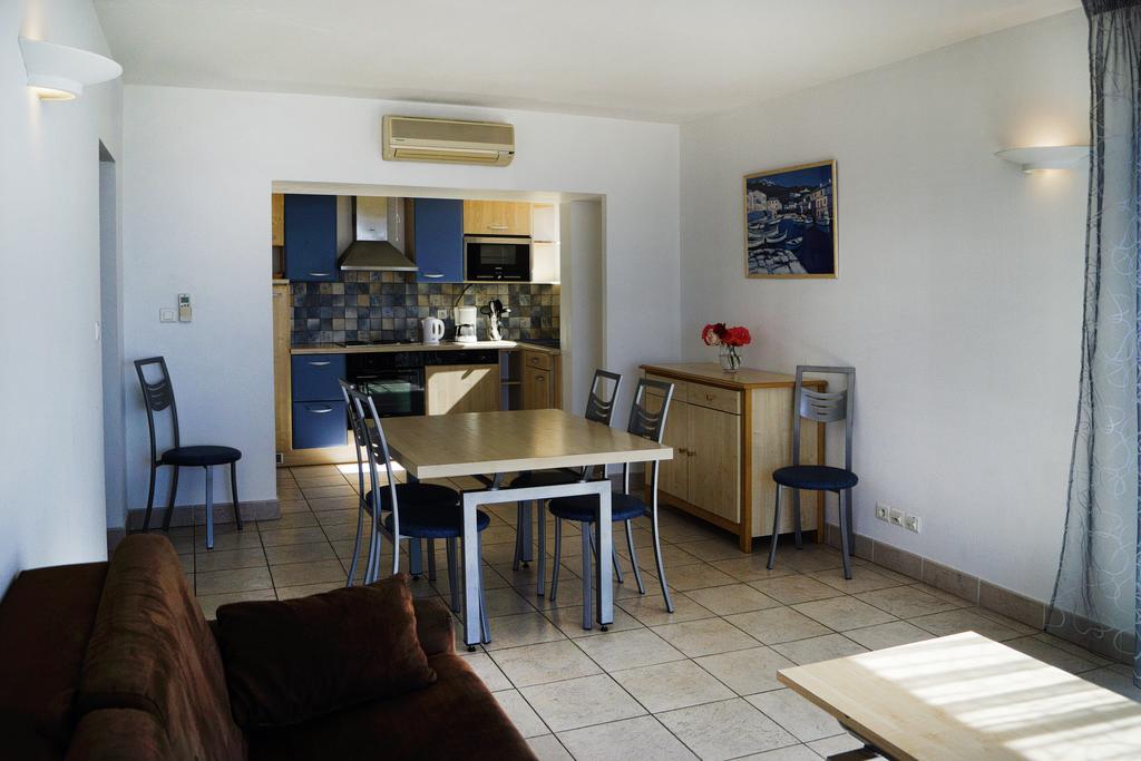 Residence Les Sanguinaires Ajaccio  Exteriör bild